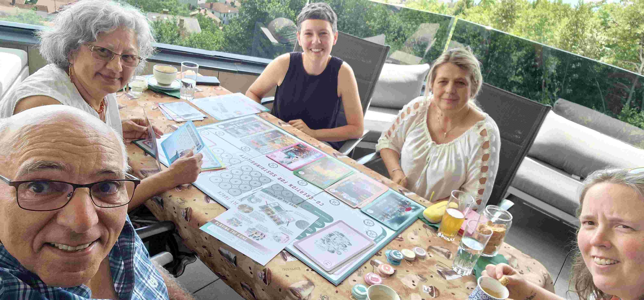 2. Pratique du jeu avec l'équipe du RPLP Pratique du jeu avec l'équipe du RPLP