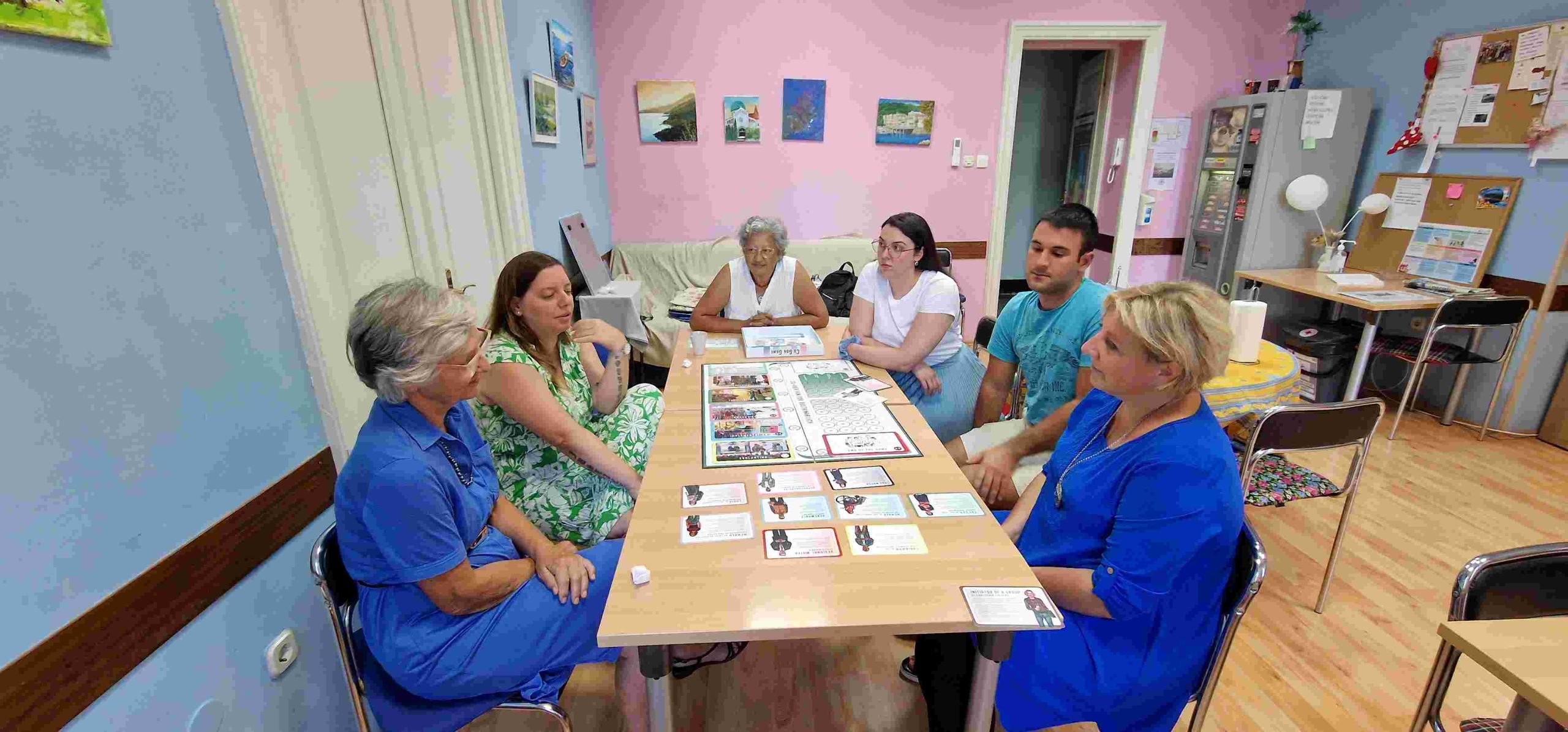 3. Pratique du jeu avec des personnes de la Ville d'Opatija Pratique du jeu avec des personnes de la Ville d'Opatija